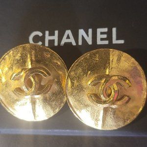 Chanel Vintage Gold Clip-Ons